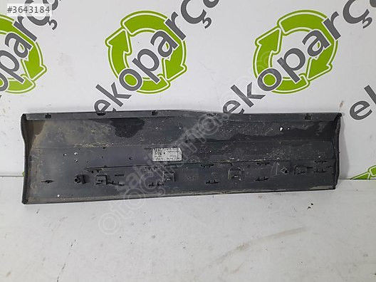 MERCEDES GLB 2019 2023 W247 SAĞ ARKA KAPI ÇITASI A2477375000