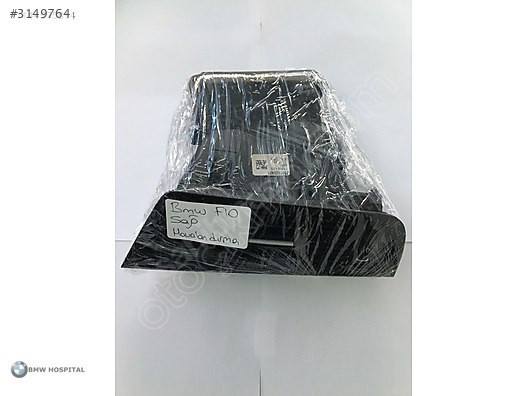 BMW F10 SAĞ HAVALANDIRMA ( ORJİNAL )