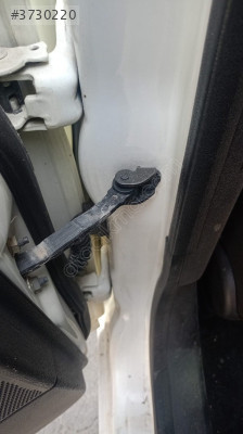ford fiesta sol arka kapı gergisi