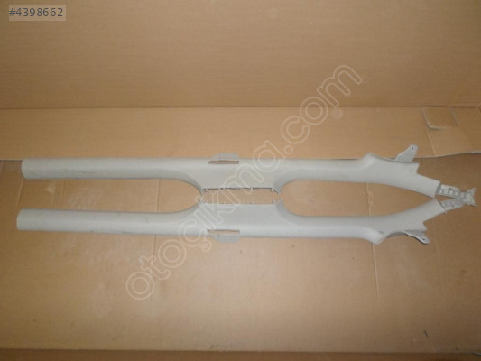 SKODA SUPERB 2015 2022 MARŞPİYEL KAPLAMA İÇ SAĞ 3V0853372