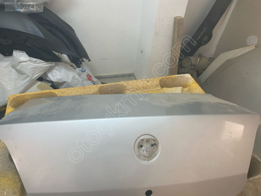 Fiat linea çıkma bagaj kapağı