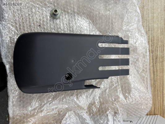 Audi A3 Direksiyon Kapağı Orjinal Sıfır 8V0953516