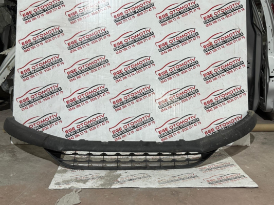 2015/2018 FORD FOCUS ÖN TAMPON ALT EKİ ORJINAL