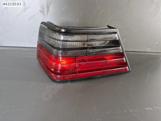 W124 124 KASA 200E SOL STOP LAMBASI FÜME SIFIR 1985-1995