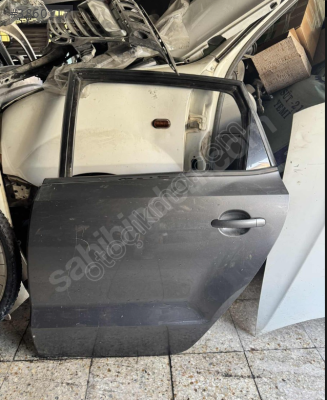 VOLKSWAGEN POLO 2016 SOL ARKA KAPI DOLU EYUPCAN OTO'DA
