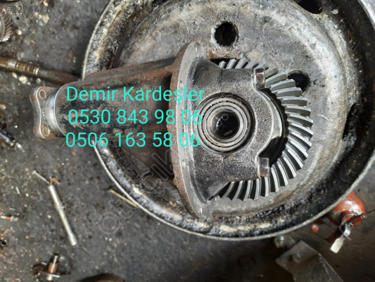 Isuzu Tfs 54 Çıkma Ön Defransiyel