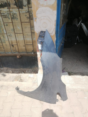 2009-2012 MODEL ÇIKMA TOYOTA AVENSİS SOL ÖN ÇAMURLUK