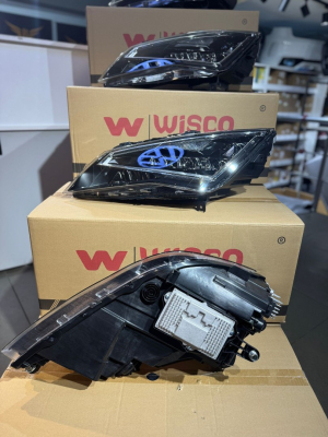 5F0941700 SEAT LEON FR 2013-2016 SAĞ SİS FARI