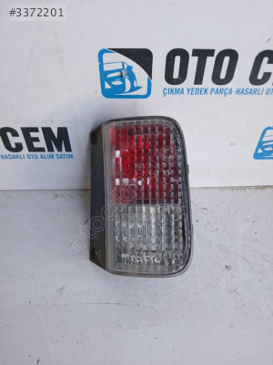 OTO CEM DEN ÇIKMA RENAULT TRAFİC SOL ARKA SİS LAMBASI