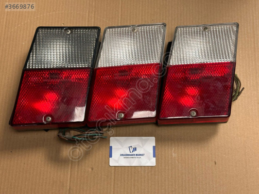 SKODA FAVORİT FORMAN 88-95 SAĞ İÇ STOP LAMBASI 115924260