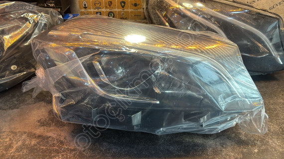 MERCEDES A SERİ W176 MAKYAJLI XENON SAĞ FAR 1769069000