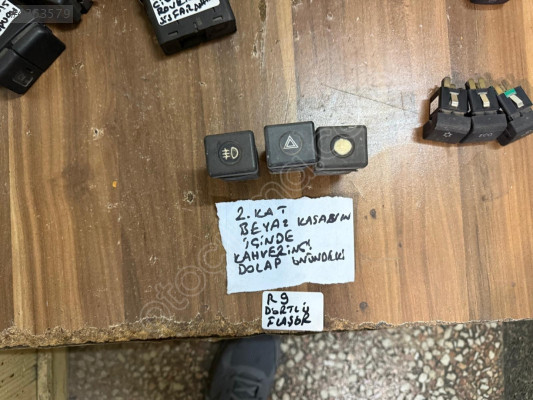 RENAULT 9 DÖRTLÜ FLAŞÖR DÜĞMESİ , RENAULT 9 SİS FAR DÜĞMESİ