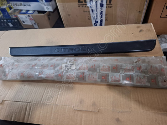 Citreon C5 macbiyel yazı sag 7010S0 7010 S0