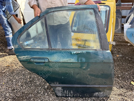 BMW 3 SERİSİ SAĞ ARKA KAPI CAMI BMW E36 SAĞ ARKA KAPI CAMI