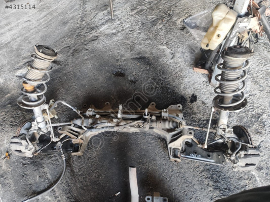 FİAT LİNEA ÖN TRAVERS OTO FEDAİ