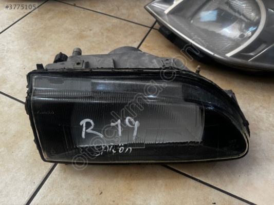 RENAULT R19 SAĞ FAR
