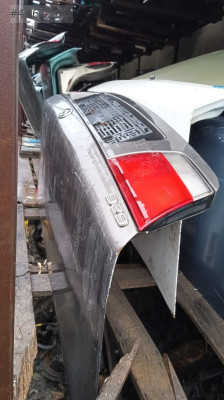 Mazda 626 bagaj kapağı