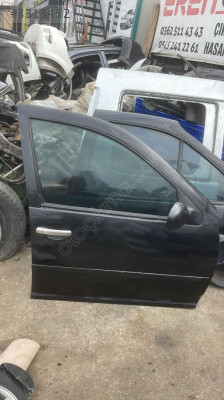 Volkswagen bora sağ ön kapı orijinal