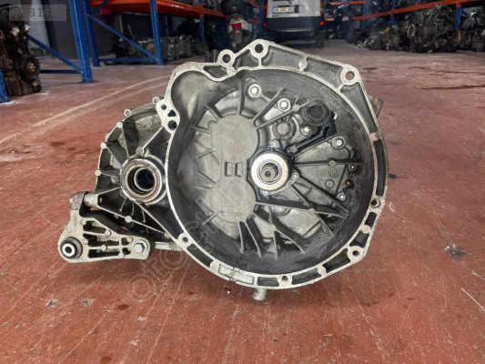 VOLVO S60 ŞANZIMAN MANUEL DİZEL BG9R7F096BA 6 İLERİ 2011