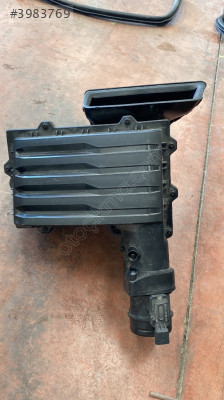 SKODA KAMİQ HAVA FİLTRE KUTUSU 5Q0129620D