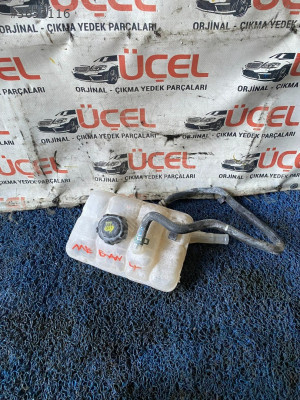 RENAULT MEGANE 4 YEDEK SU DEPOSU ÜÇEL OTO ÇIKMA BURSA