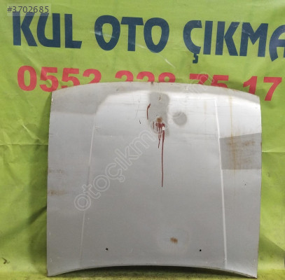 mitsubishi lancer kaput