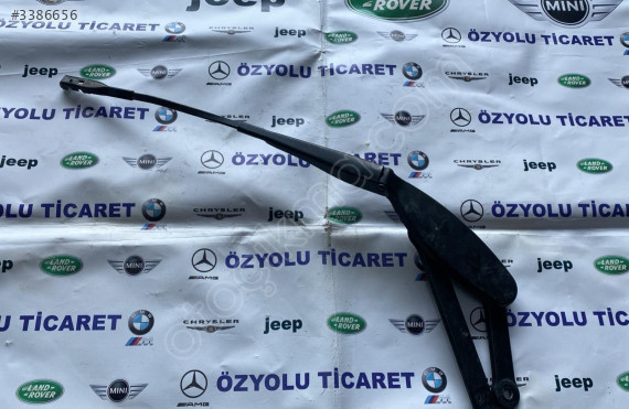 MERCEDES W293 EQC Sağ Silgi Kolu A2538200244