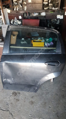Fiat Punto Sol Arka Kapı yedek parça