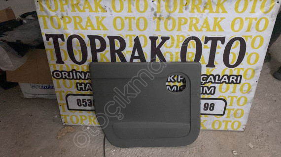 Renault kangoo 3 sol sürgülü kapı plastiği