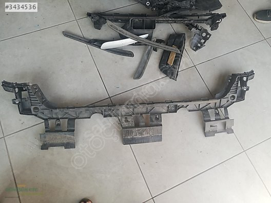 AUDİ A4 ÇIKMA ARKA TAMPON İÇ BRAKET 8W5807385 2016 - 2020