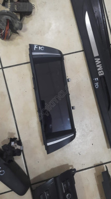 BMW 5 SERİSİ X DRİVE F10 NAVİGASYON EKRANI