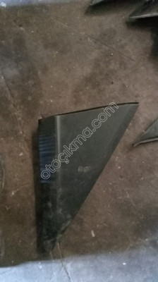 Ford kornet sağ dış bakla yedek parça