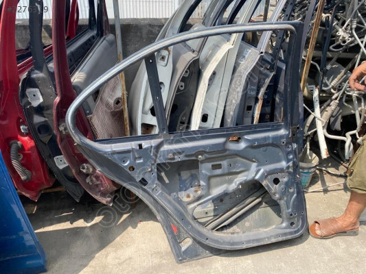 BMW 5 SERİSİ SOL ARKA KAPI 1997-2001 MODEL ORJİNAL ÇIKMA