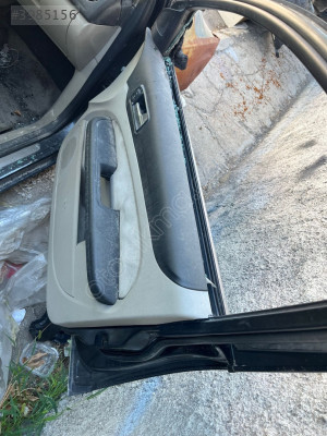 FORD FOCUS GHIA SAĞ ÖN KAPI DÖŞEMESİ
