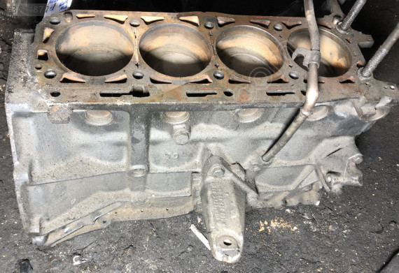 Mercedes E 200 - 190 E Çıkma Yarım Motor (m102-Kare Motor 1985)