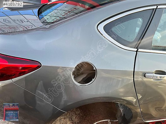 OPEL ASTRA J SEDAN SAĞ ARKA ÇAMURLUK HATASIZ