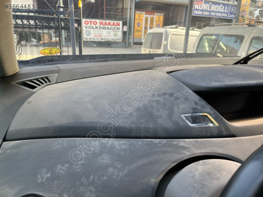 CİTRÖEN  C4  PİCASSO  SOL  TORPİDO  KAPAĞI