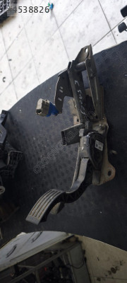 FORD FOCUS 3 PEDAL