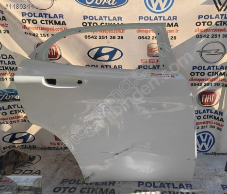 Mercedes GLA-A 156 sağ arka kapı