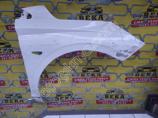 HYUNDAİ İ20 SAĞ ÖN ÇAMURLUK ÇIKMA ORJİNAL YEDEK PARÇA