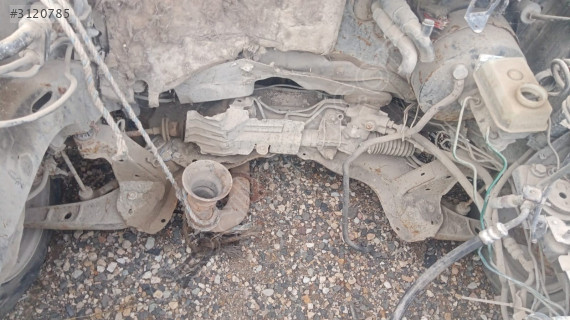 Laguna 1 motor traversi dolu  çıkma