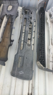 Nissan urvan ön tampon