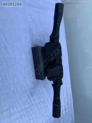 Renault Fluence Sinyal Ve Silecek Kolu