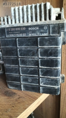 0280800220 Mercedes 190E motor beyni