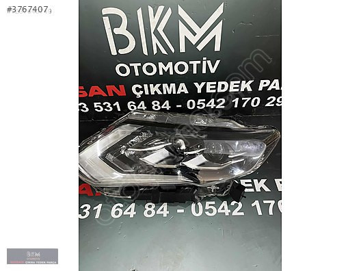 Nissan Xtrail t32 (2017-2021) sol ön zenonlu ledli far