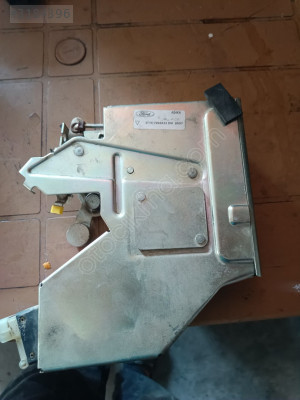 Ford connet sol sürgülü kapı 2T14V264A33