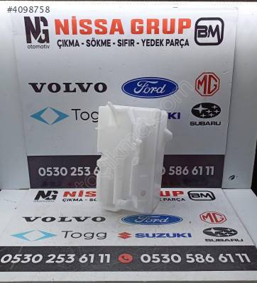 VOLVO XC60 SIFIR SİLECEK SU BİDONU ORJİNAL ÇIKMA YEDEK PARÇA