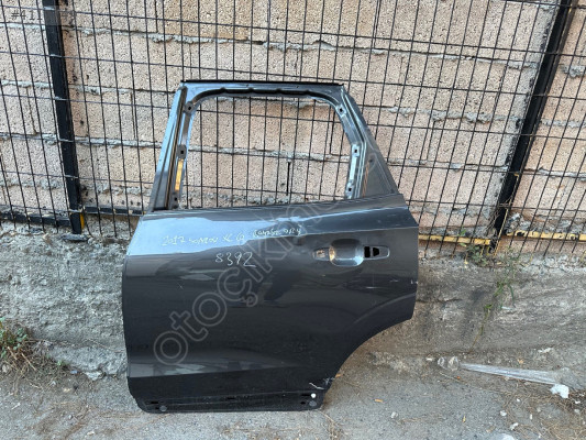 Volvo xc60 sol arka kapı füme boyasız 2018 sonrası