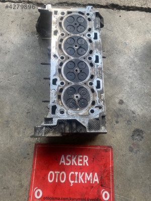 Trafik 2.0 silindir kapak