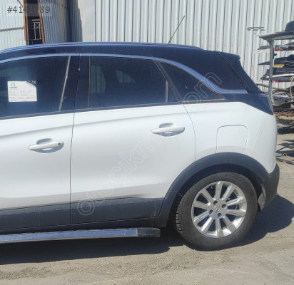 opel crossland sol arka kapı